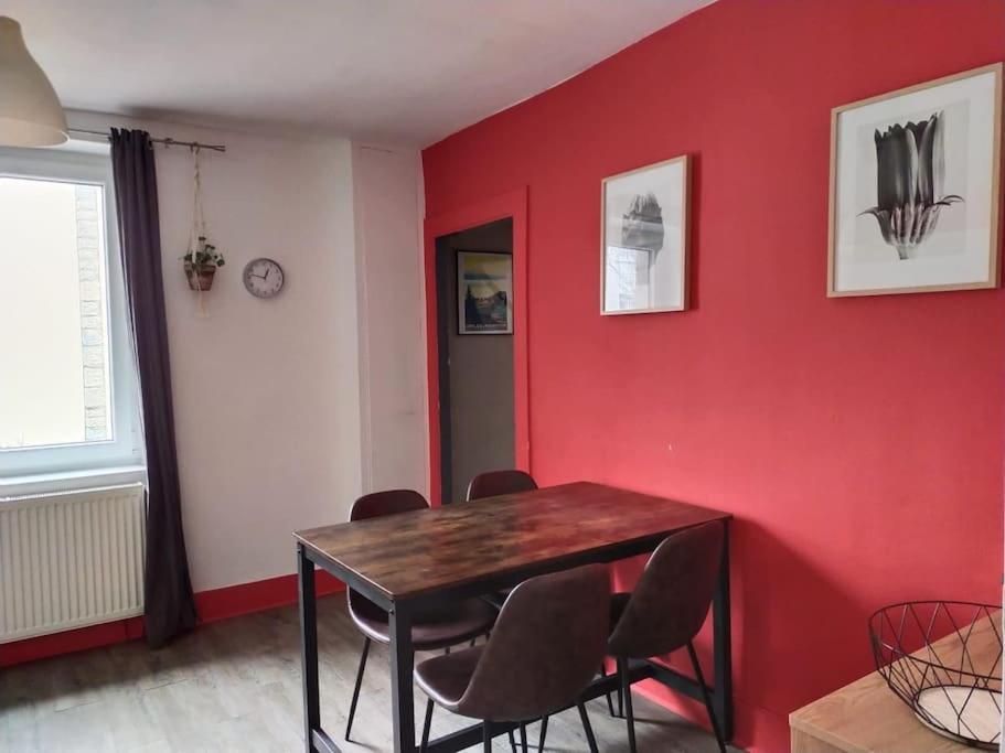 Charmant Appartement Au Calme Avec Parking Besançon Exteriör bild